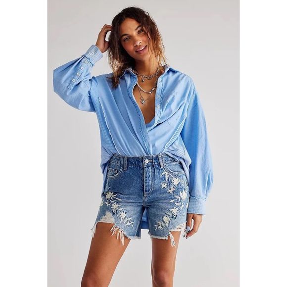 Free People You're My Butterfly Embroidered Shorts Size 26